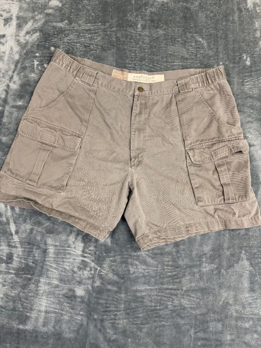 Savane Mens Unplugged Cargo Shorts Brown Mist Size 40